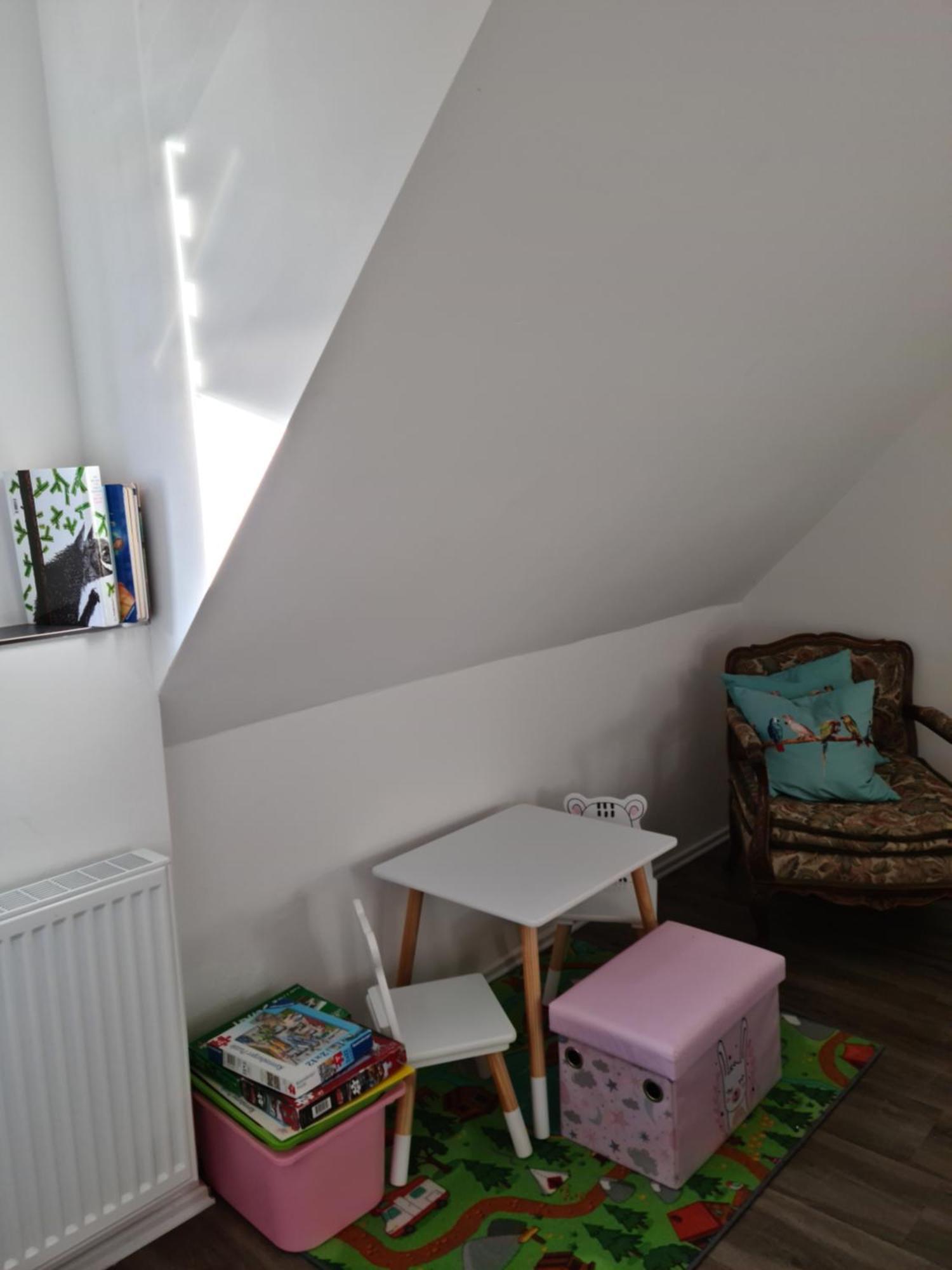 Pilgrims "Rosalie" Grosse Fewo Mit 3 Schlafzimmern, 1Bad, 2 Wc, Balkon, Fast Internet Brilon Luaran gambar